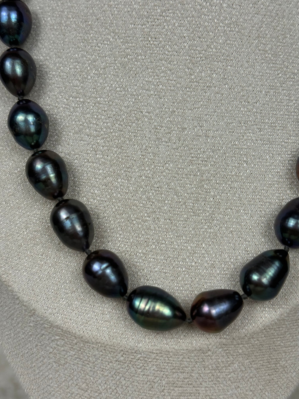 No Name Necklace Freshwater Pearls Dark
