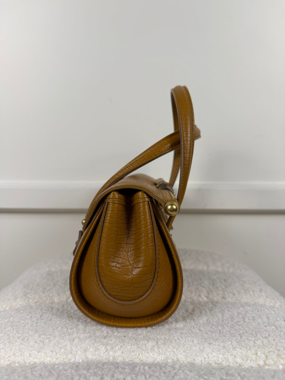Gucci Kleine Bamboo Bullet Tasche – Camel