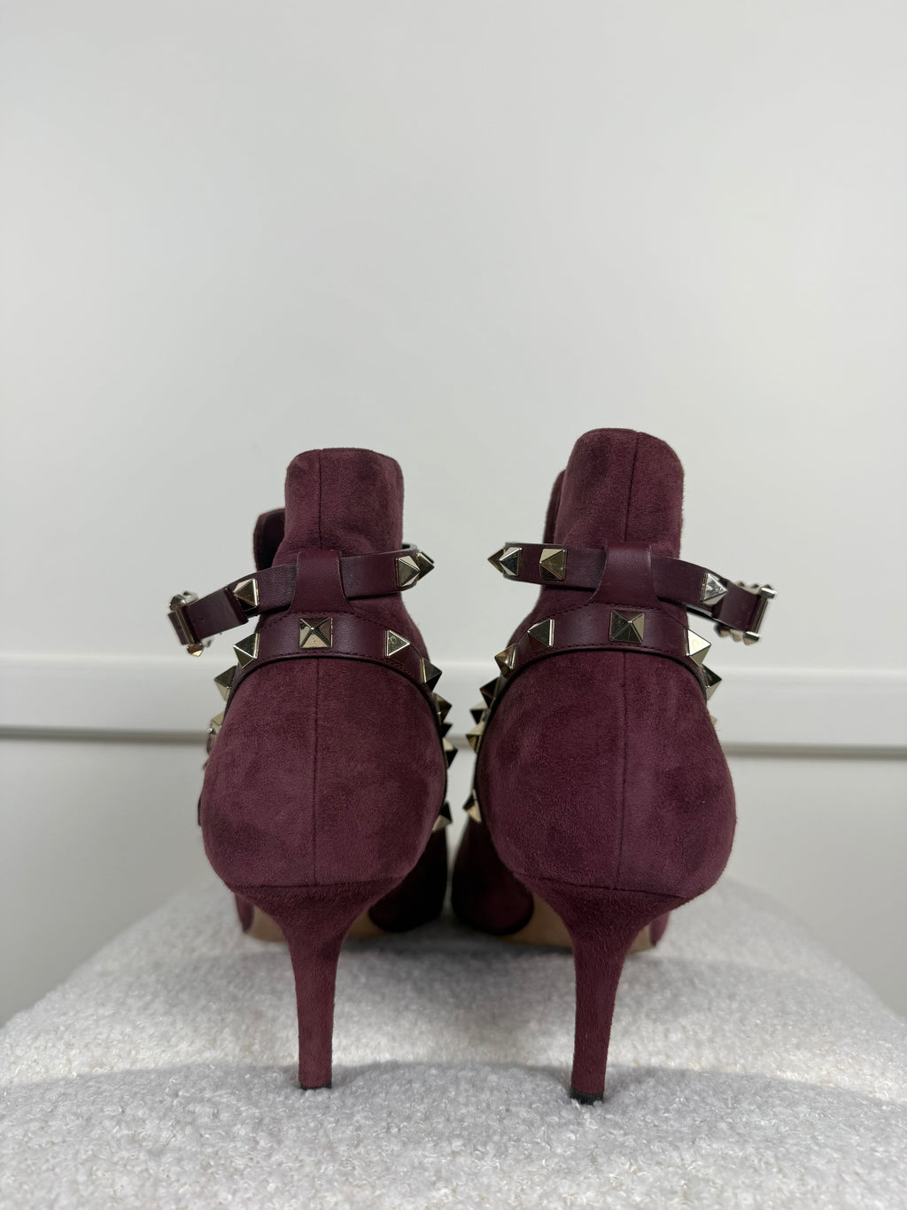 Valentino Boots aus Velours Leder – Aubergine – Gr. 37.5 EU