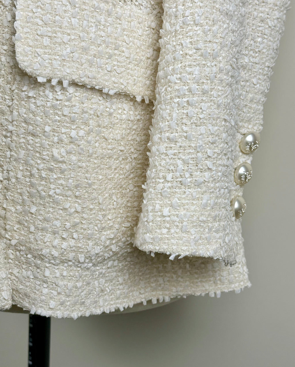 Chanel 19C La Pausa Tweed Blazer White Sz. 44 DE (46 FR)