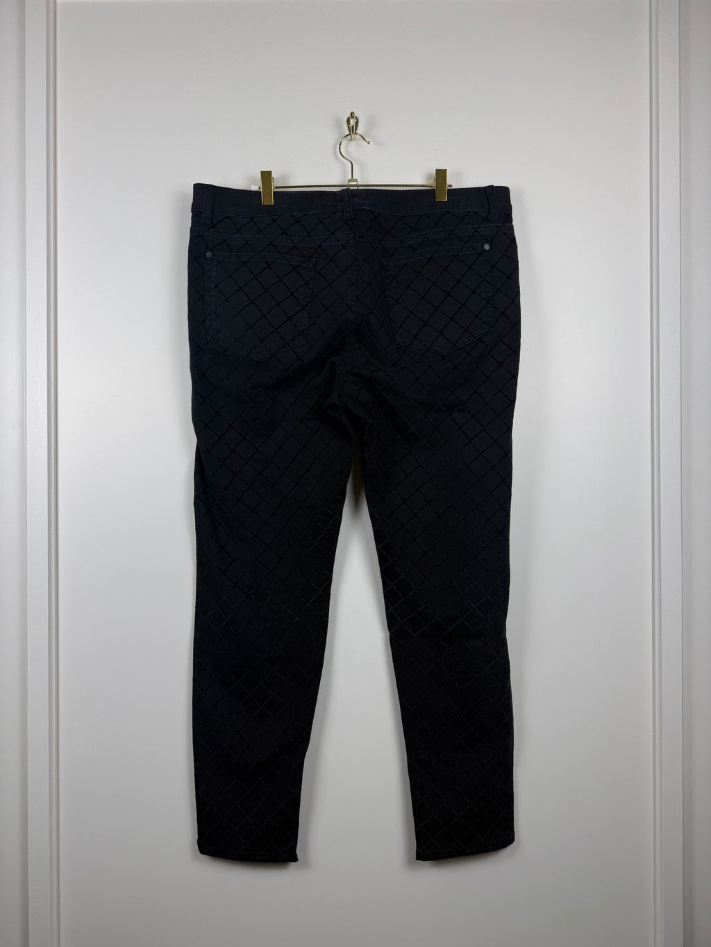 Chanel SS18 Jeans Black Sz. 44 DE (46 FR)
