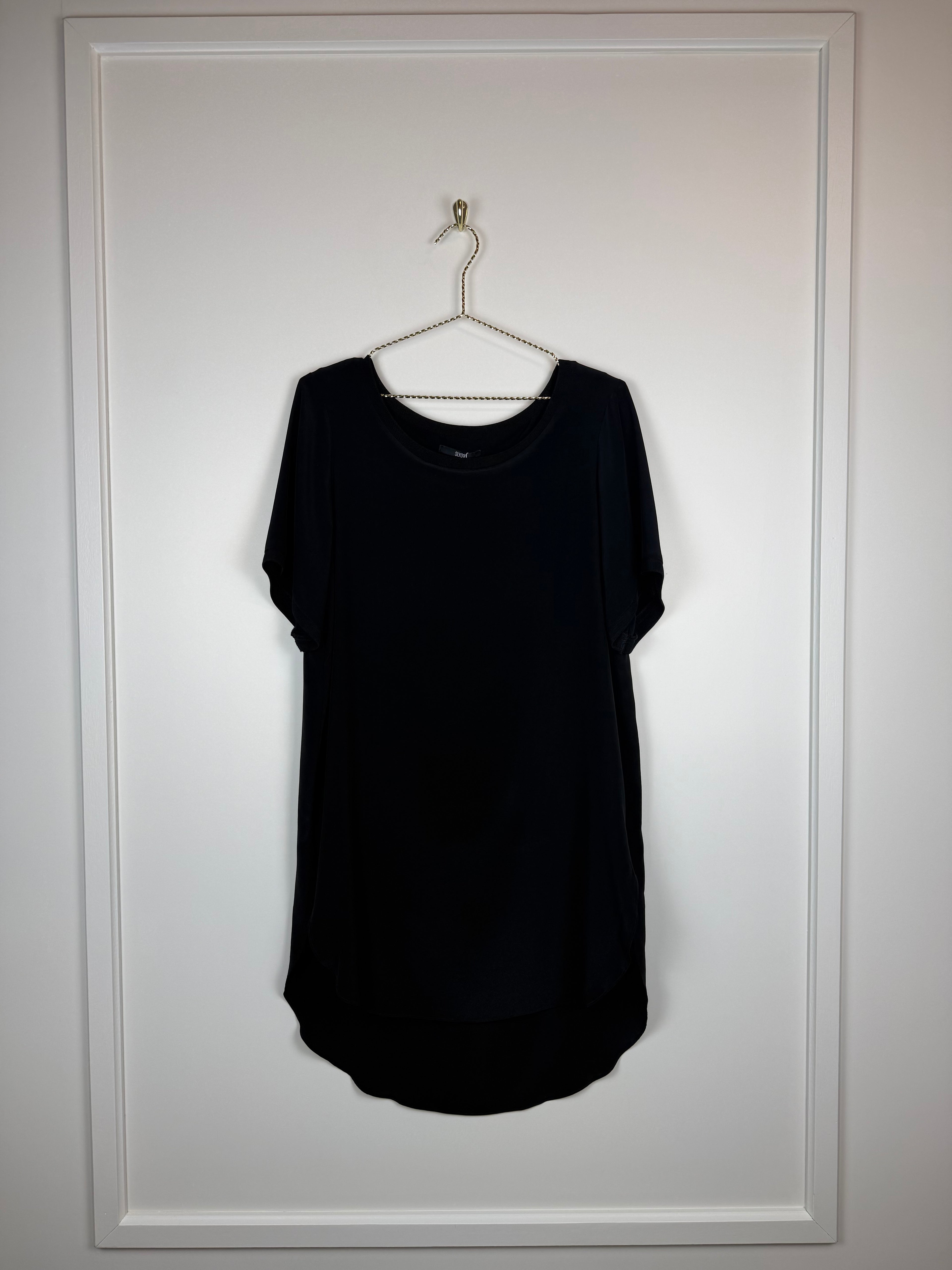 Sly010 T-Shirt Dress Black Sz. 42 DE
