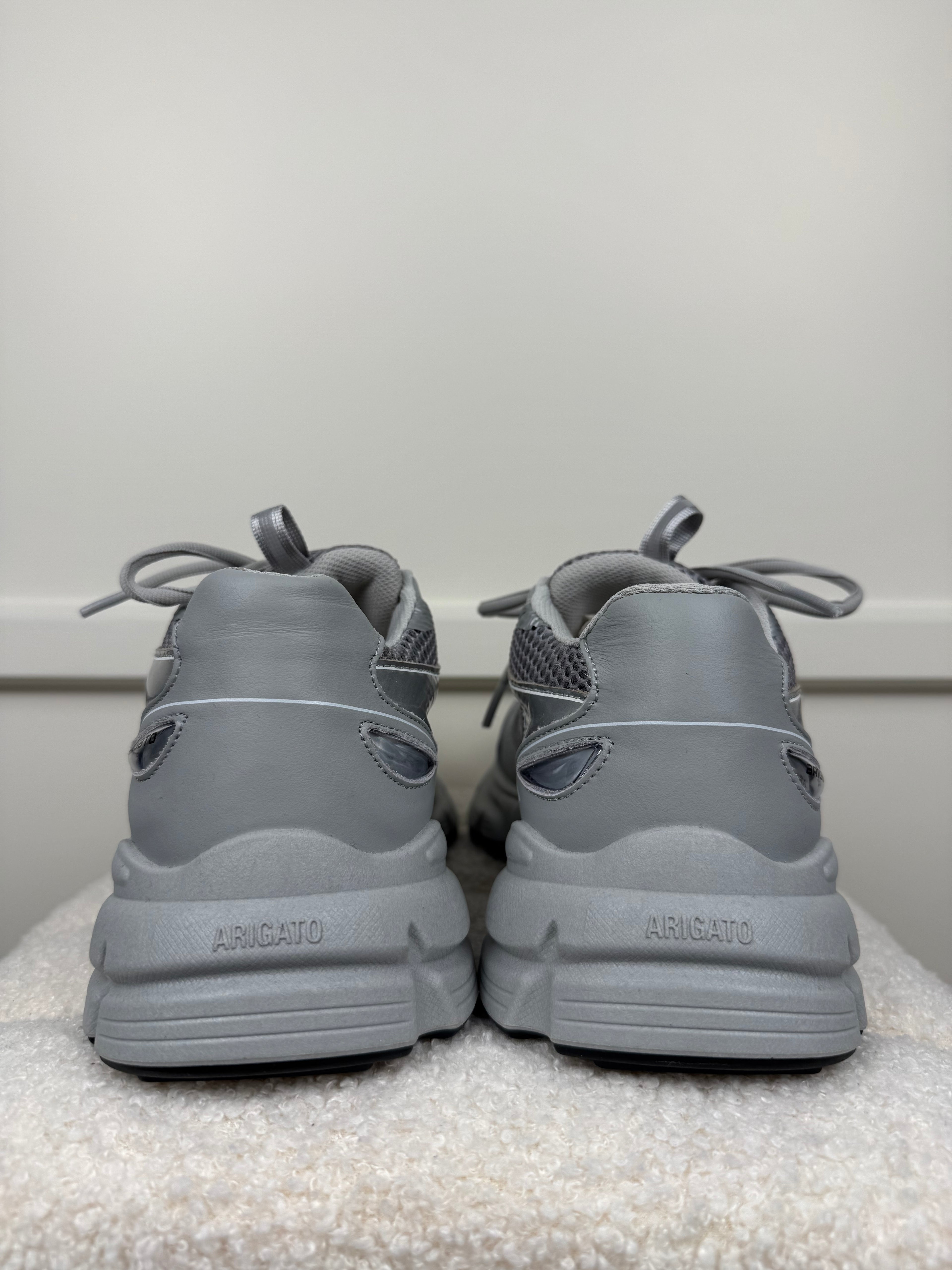 Axel Arigato Marathon Runner Grey Sz. 38