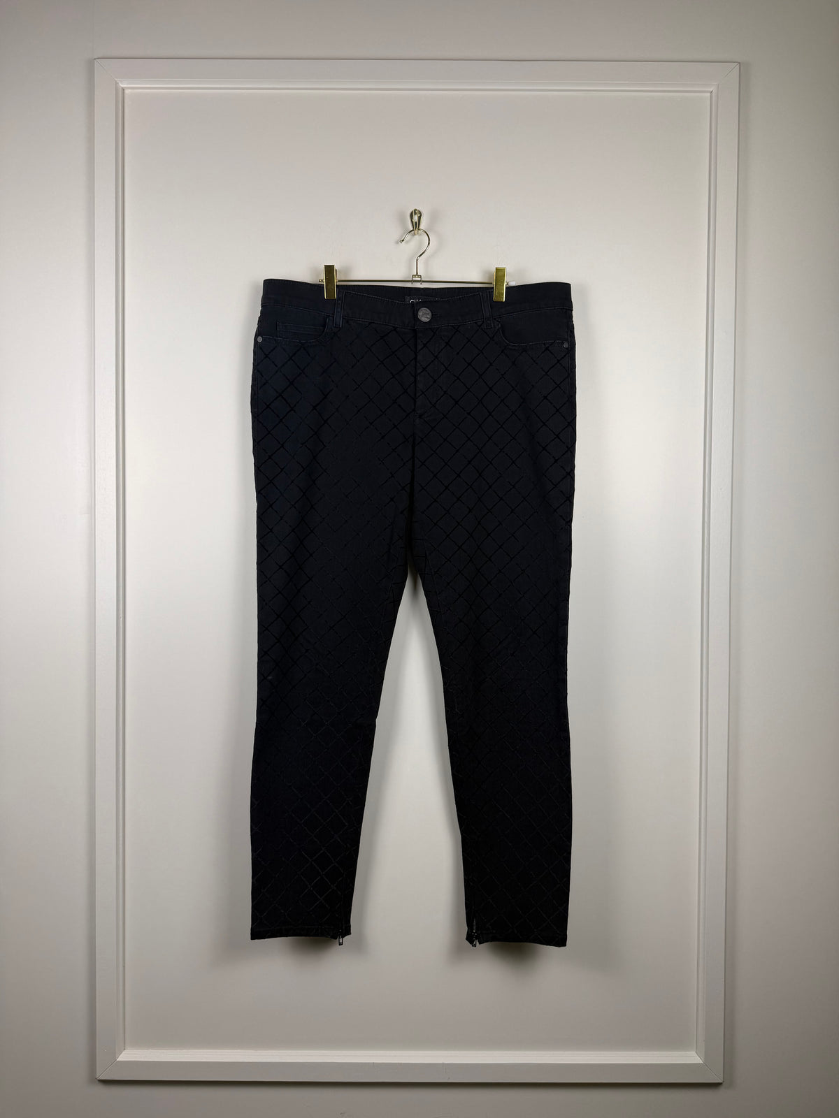 Chanel SS18 Jeans Black Sz. 44 DE (46 FR)