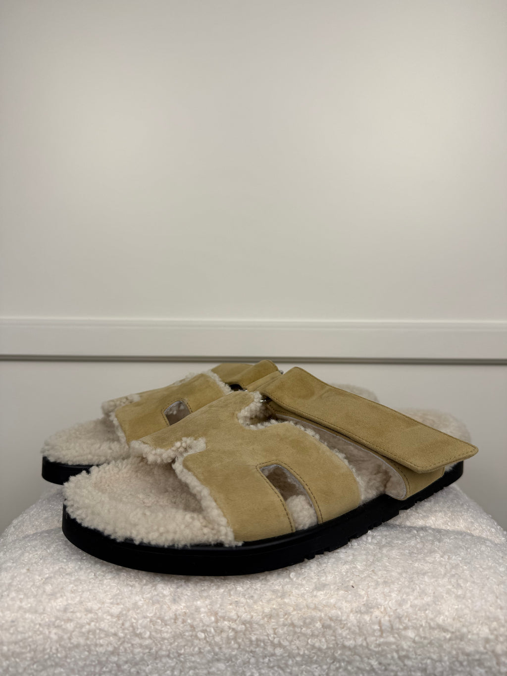 Hermès Teddy Chypre Sandals Beige Men's 41 EU