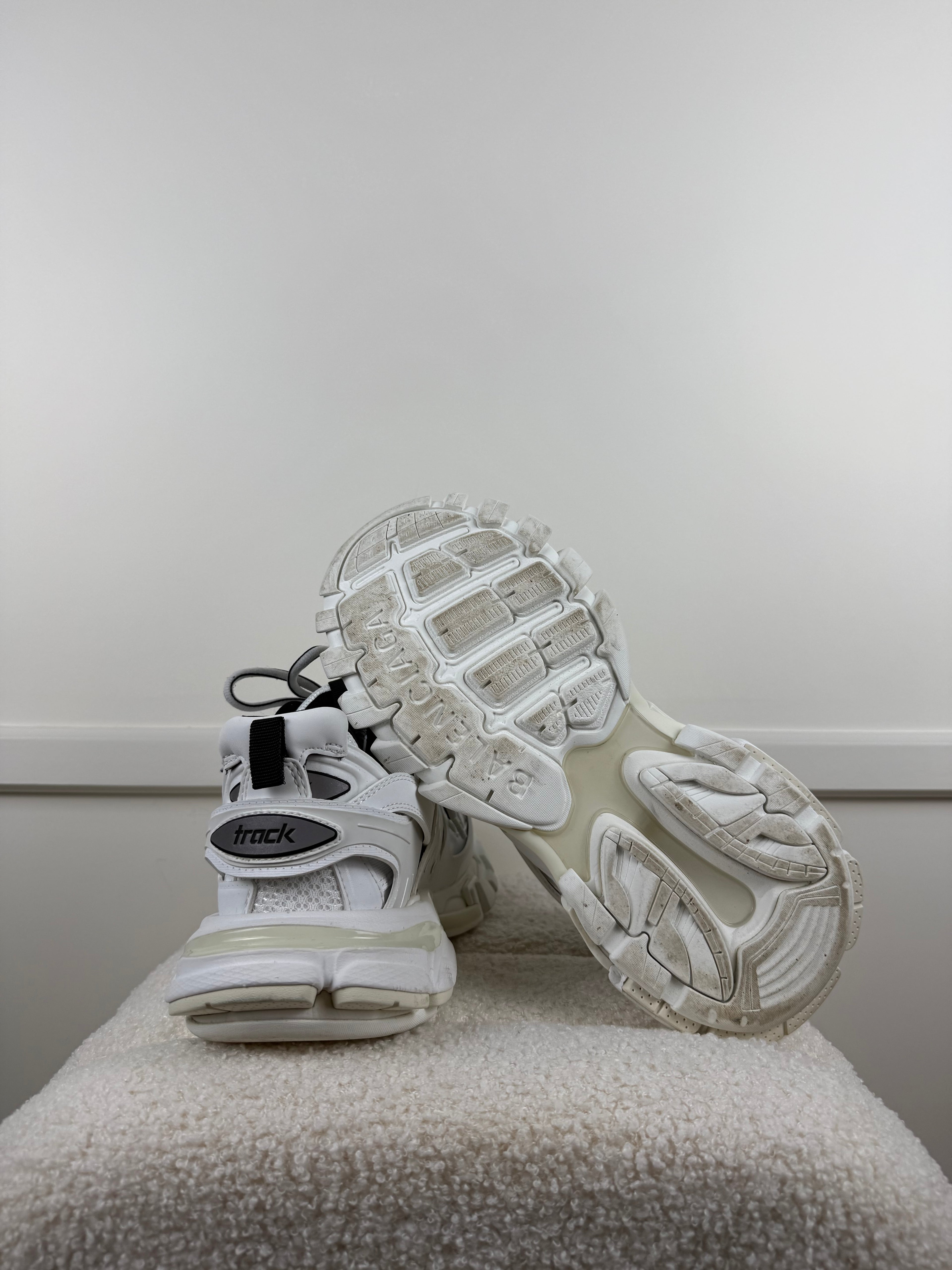 Balenciaga Track Sneakers – Weiss – Gr. 39 EU