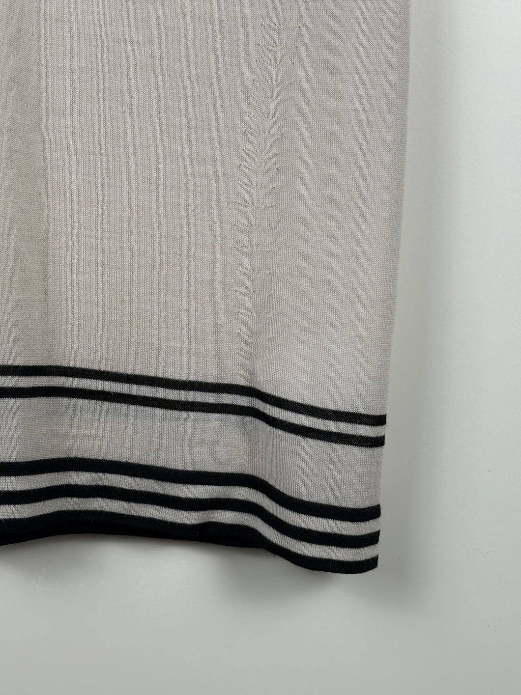 Gucci Vintage Set Top & Cardigan – Beige/Schwarz – Gr. M
