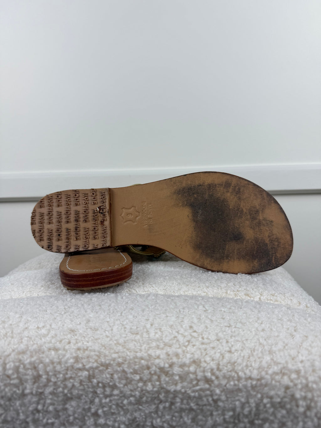 Mystique Sandalen mit Kristallverzierung – Türkis – Gr. 37 EU (US 6)