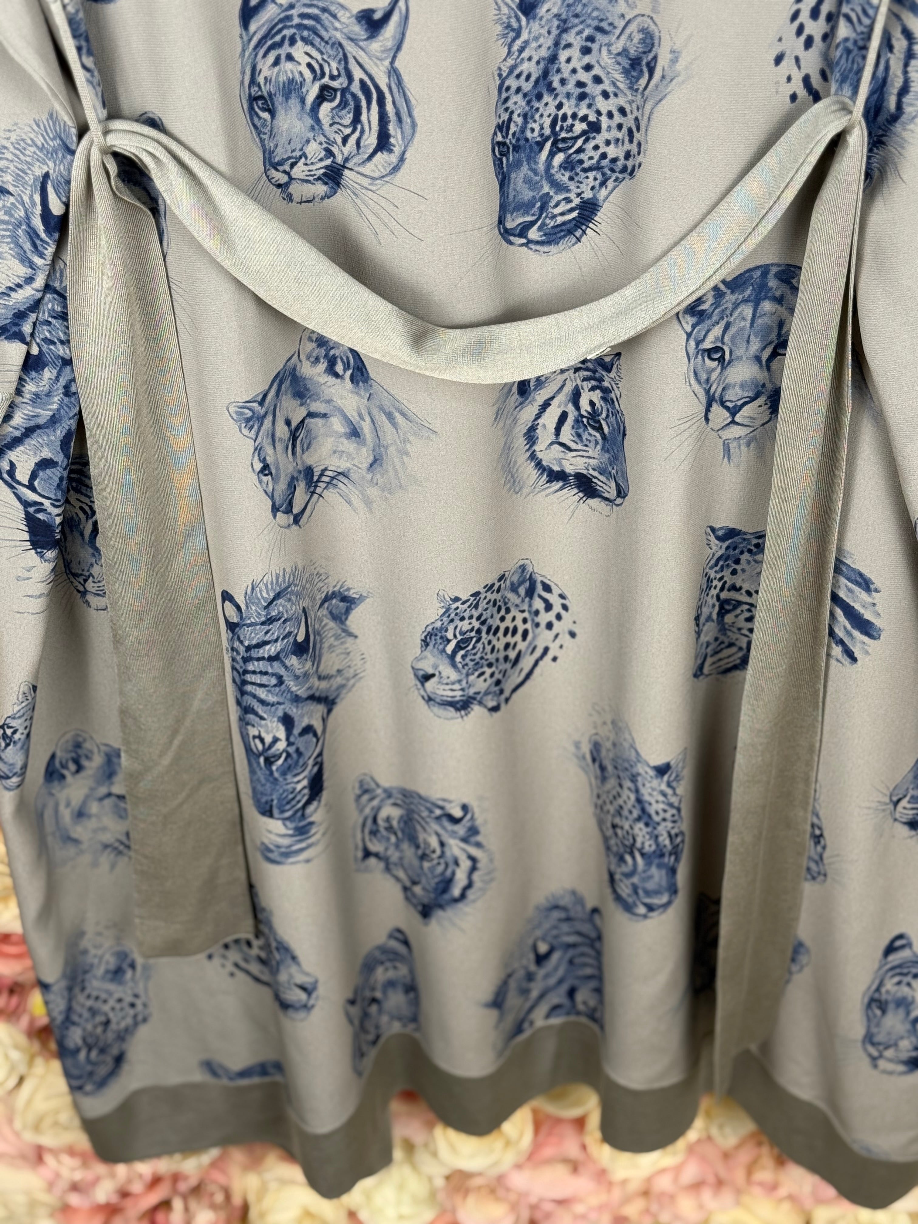 Hermès Silk Cardigan Grey Sz. 36 DE (38 FR)
