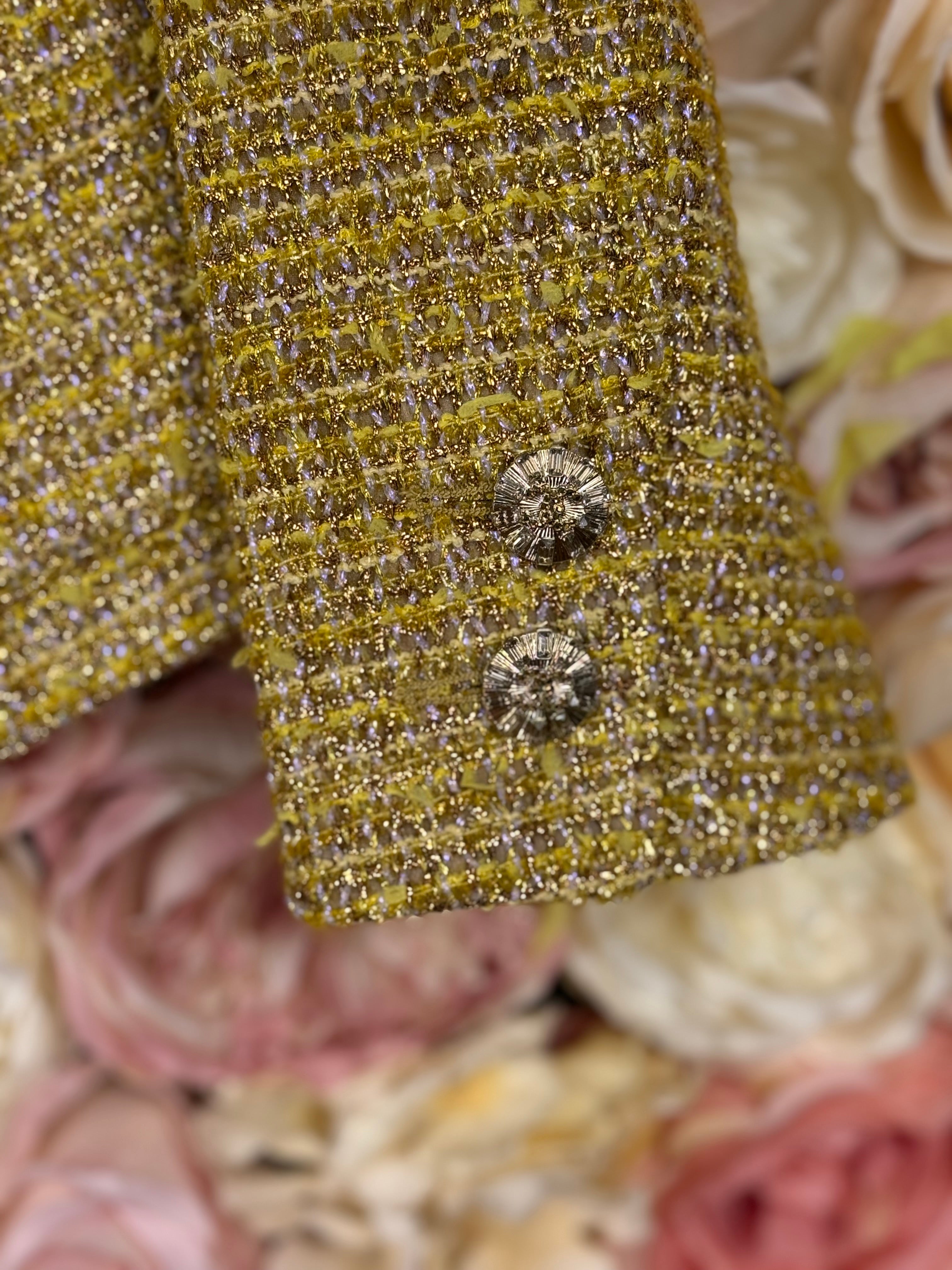 Chanel 2023 Tweed Jacket Gold Yellow Sz. 34 DE (36 FR)