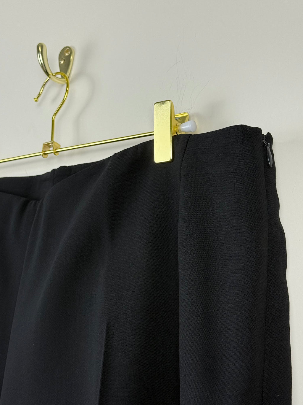 Akris Trousers – Black – Size 44 DE