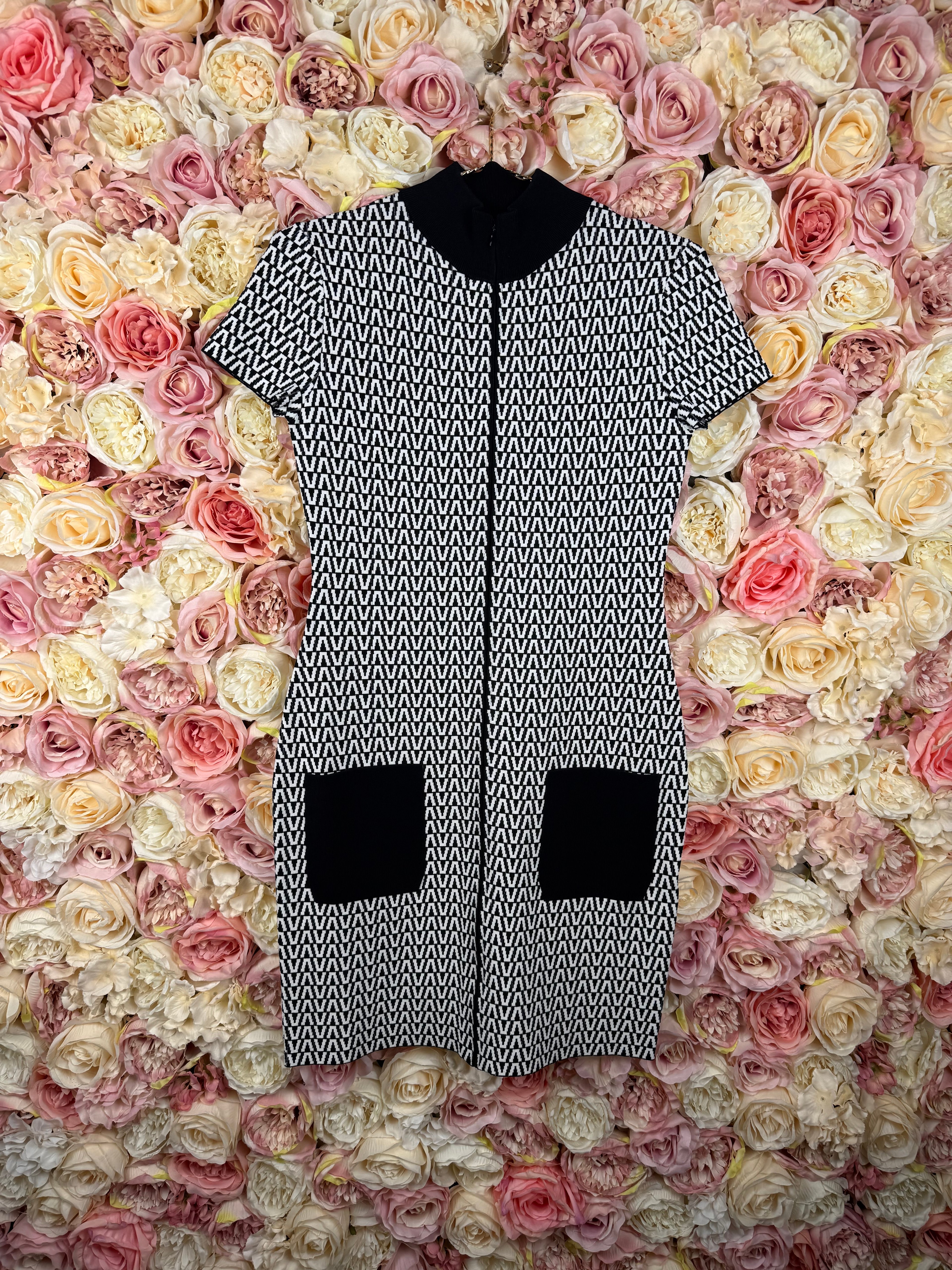 Valentino Stretch Dress Black White Sz. M