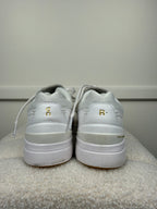 On Sneakers "The Roger" White Sz. 40 EU