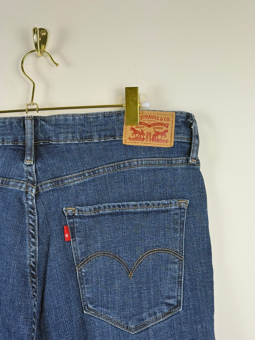 Levi's 721 High Rise Skinny Jeans Blue Sz. 32