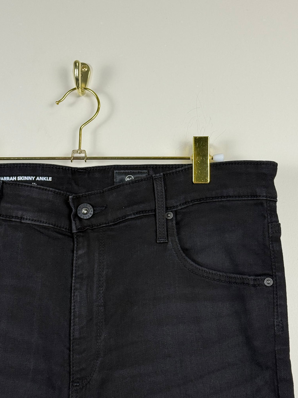 AG Adriano Goldschmied The Farrah Skinny Ankle Jeans – Dunkelgrau – Gr. 32