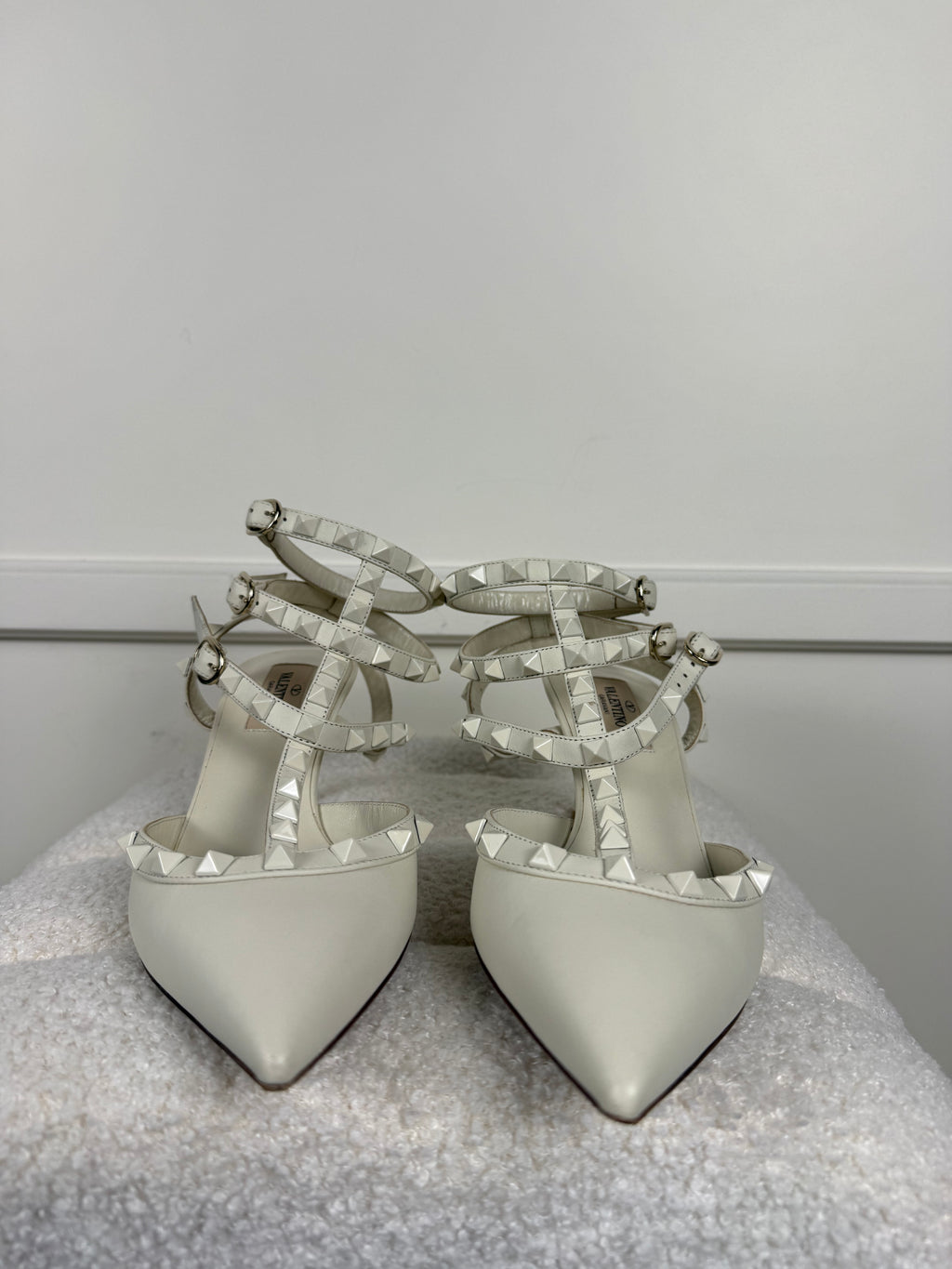 Valentino Rockstud Pumps – Weiss – Gr. 37.5 EU