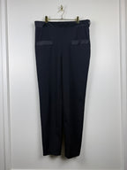 Chanel 2022 Black Pants with Satin Detail Size 44 DE