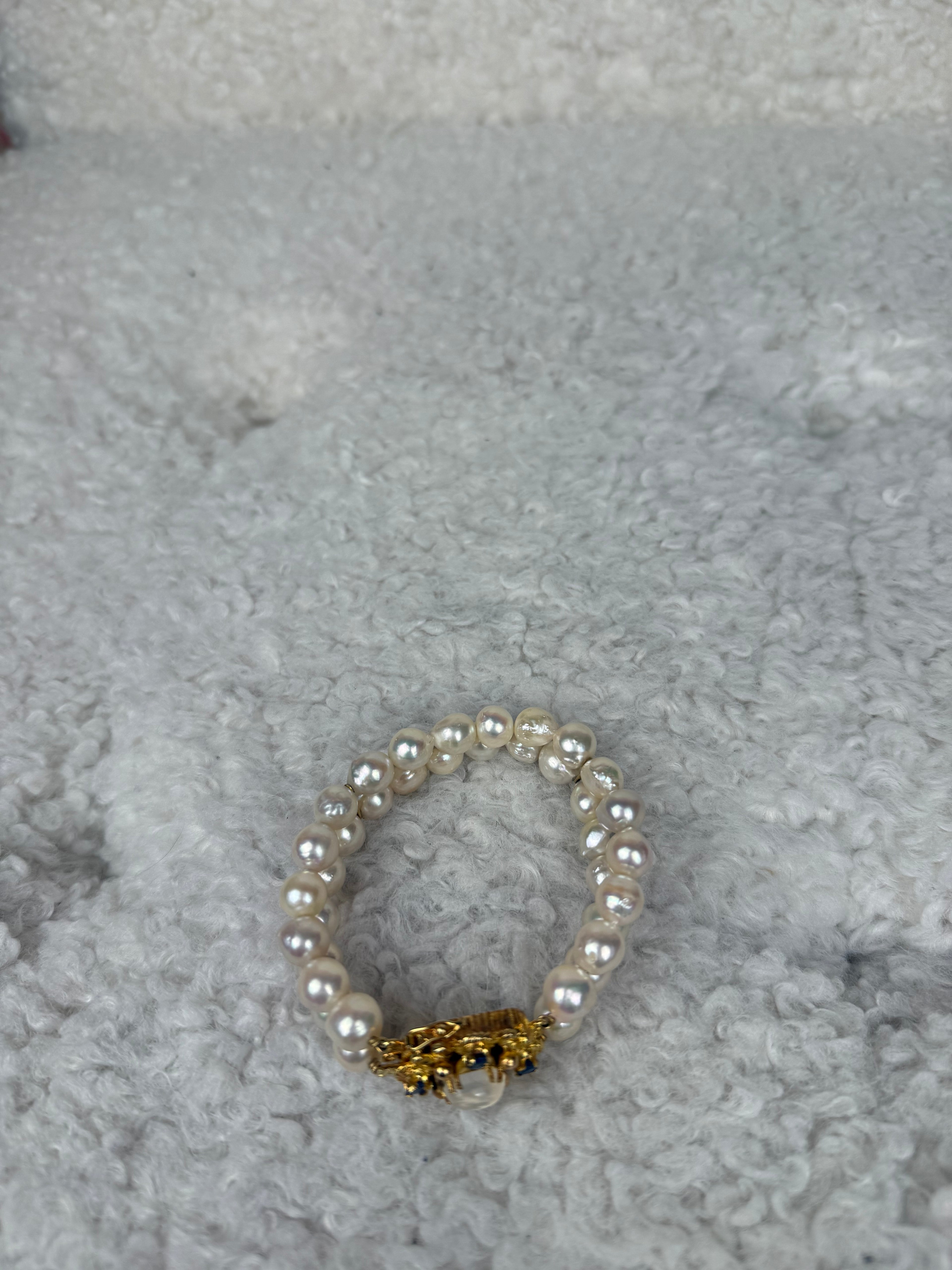 No Name Bracelet Freshwater Pearls White