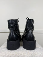 Chanel Interlocking CC Logo Combat Boots – Schwarz – Gr. 39.5 EU