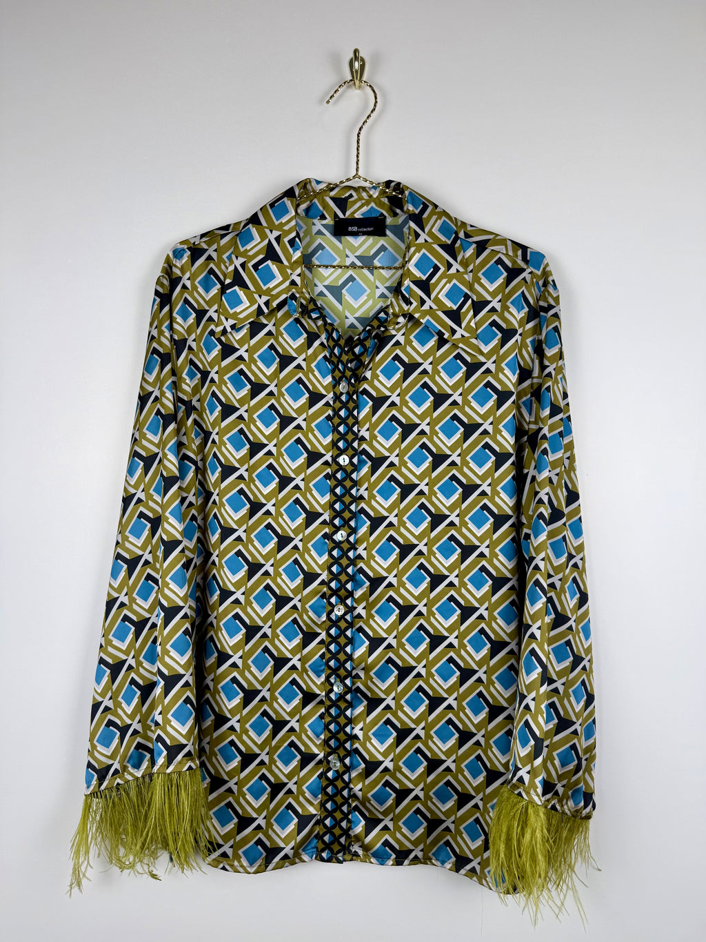 BSB Collection Blouse Green Multi with Feathers Sz. L