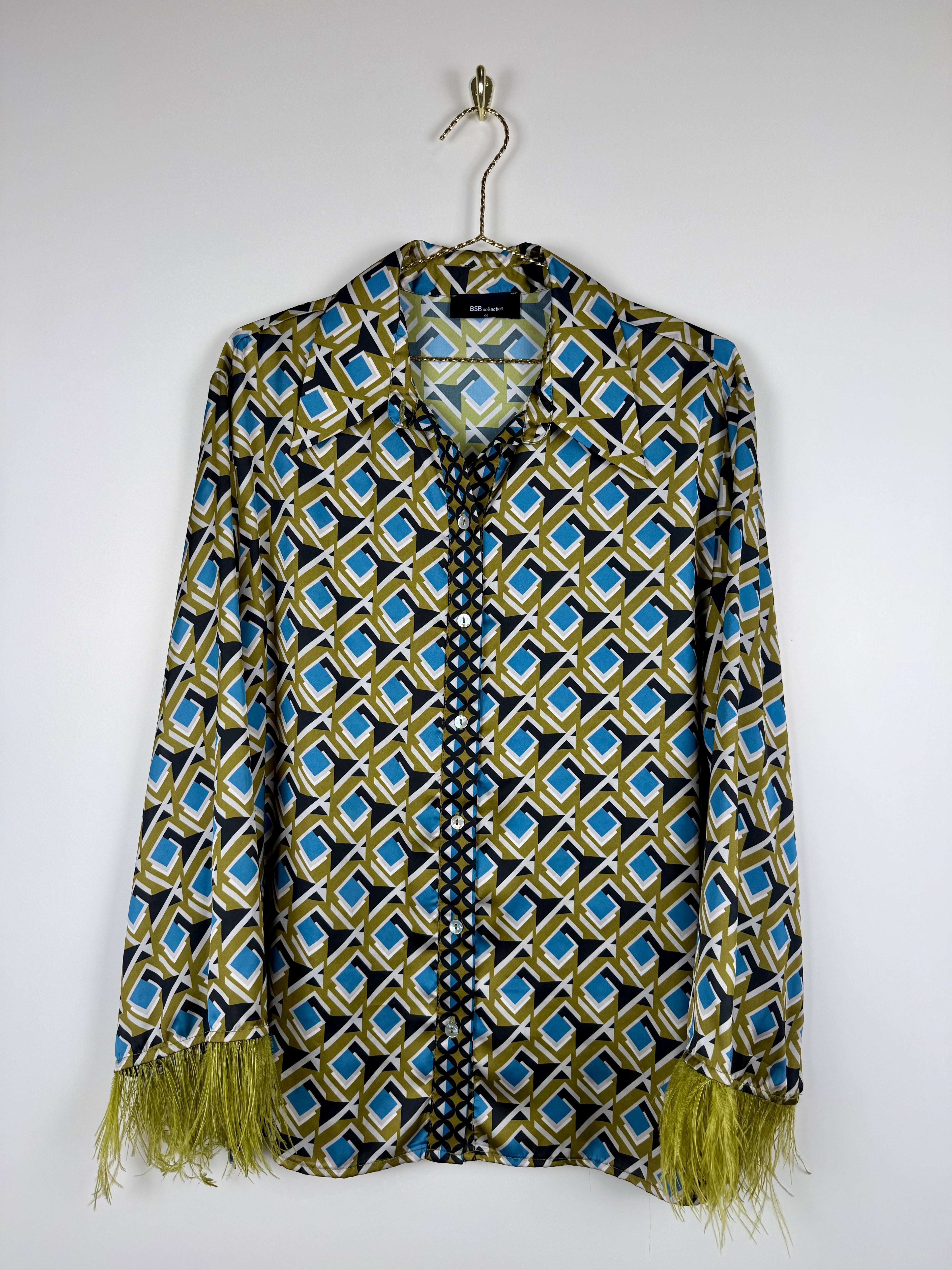 BSB Collection Blouse Green Multi with Feathers Sz. L