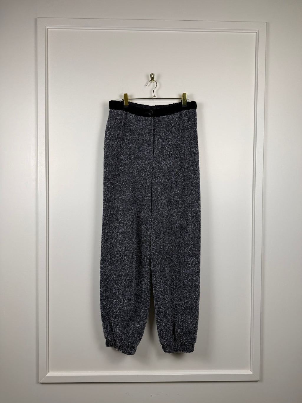 Chanel Jogginghose – Grau/Schwarz – Gr. 38 DE (40 FR)
