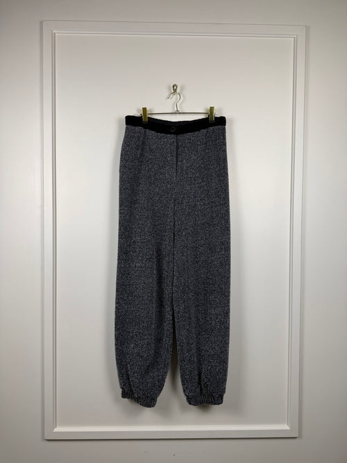 Chanel Jogginghose – Grau/Schwarz – Gr. 38 DE (40 FR)