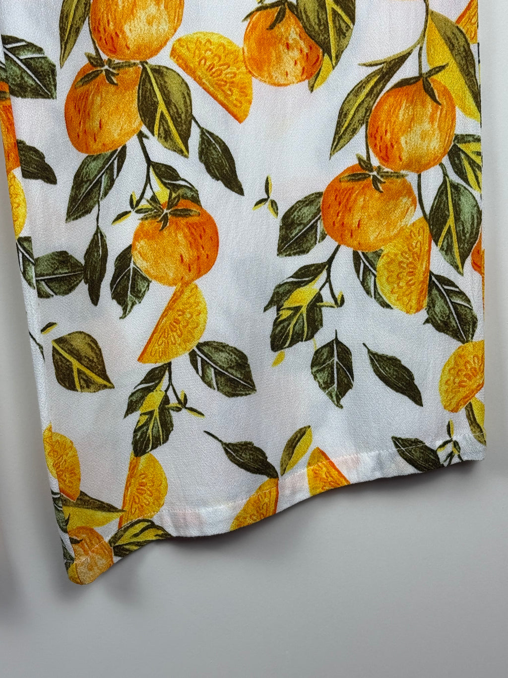Never Fully Dressed Lemon Pants Sz. 38 DE
