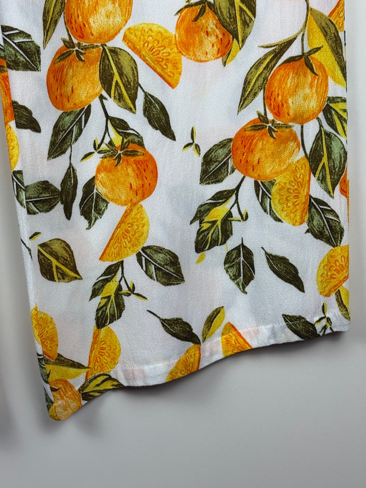 Never Fully Dressed Lemon Pants Sz. 38 DE