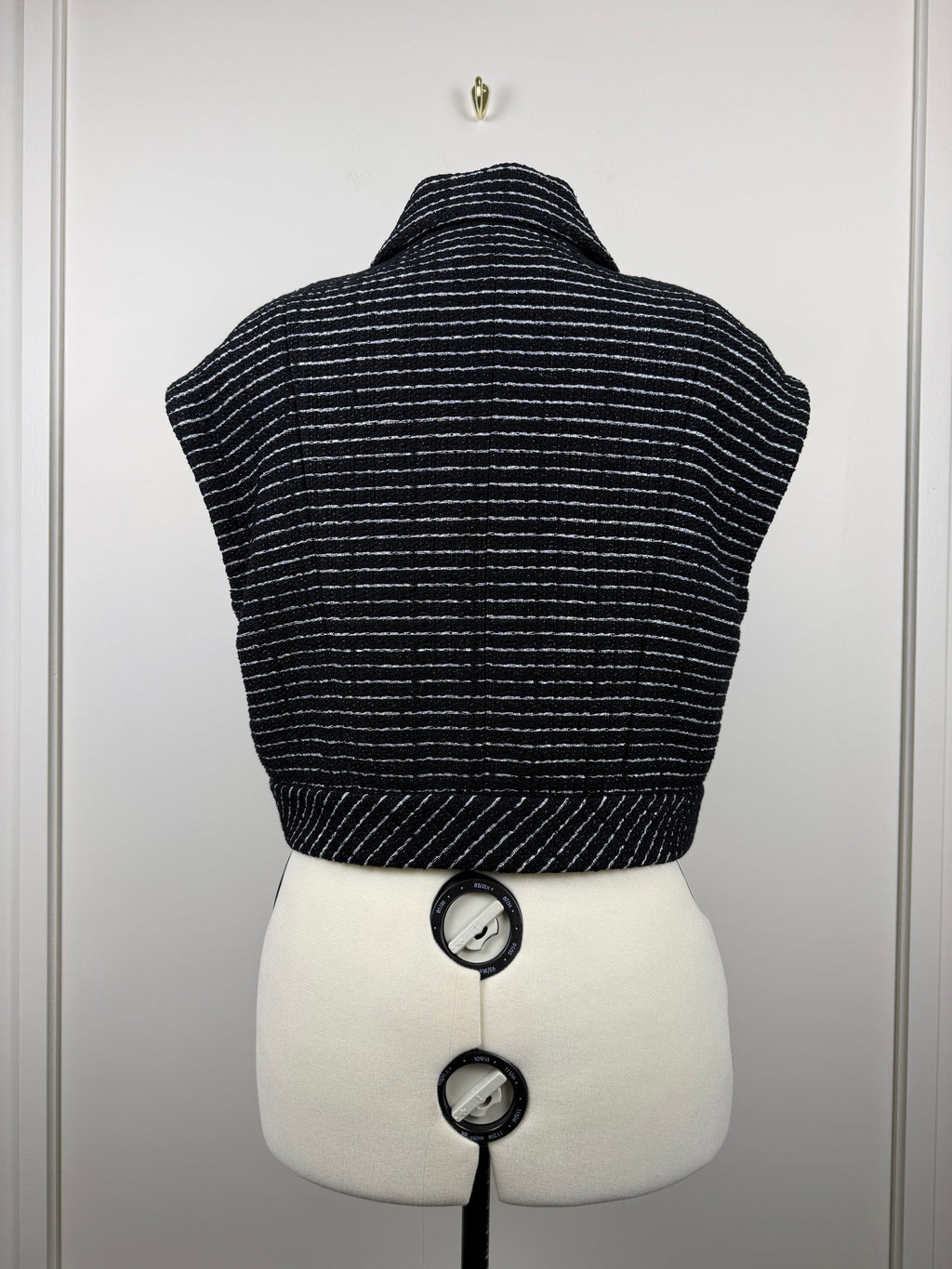 Chanel 23P Tweed Vest – Black/Silver – Size 40 DE (42 FR)