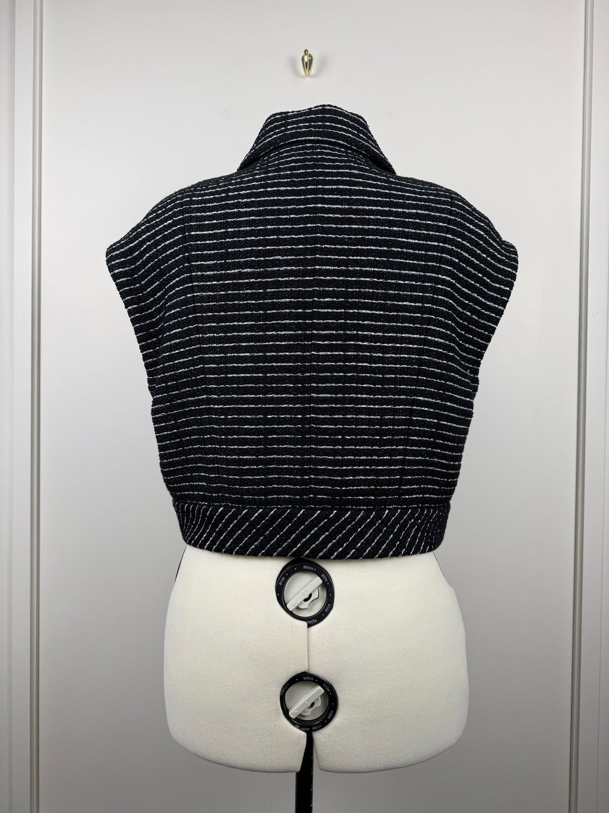 Chanel 23P Tweed Vest – Black/Silver – Size 40 DE (42 FR)