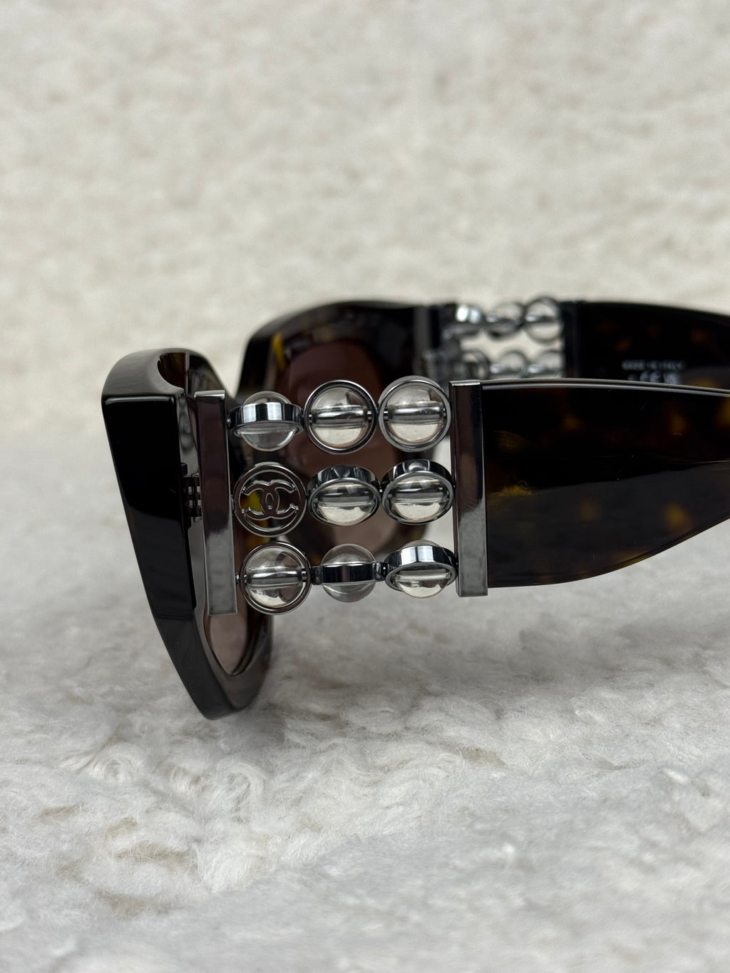 Chanel Sunglasses with little Pearls Brown
