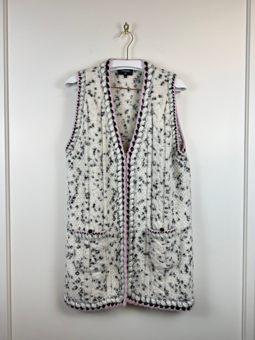 Chanel lange Strickweste mit Zopfdetails – Weiss – Gr. 40 DE (42 FR)