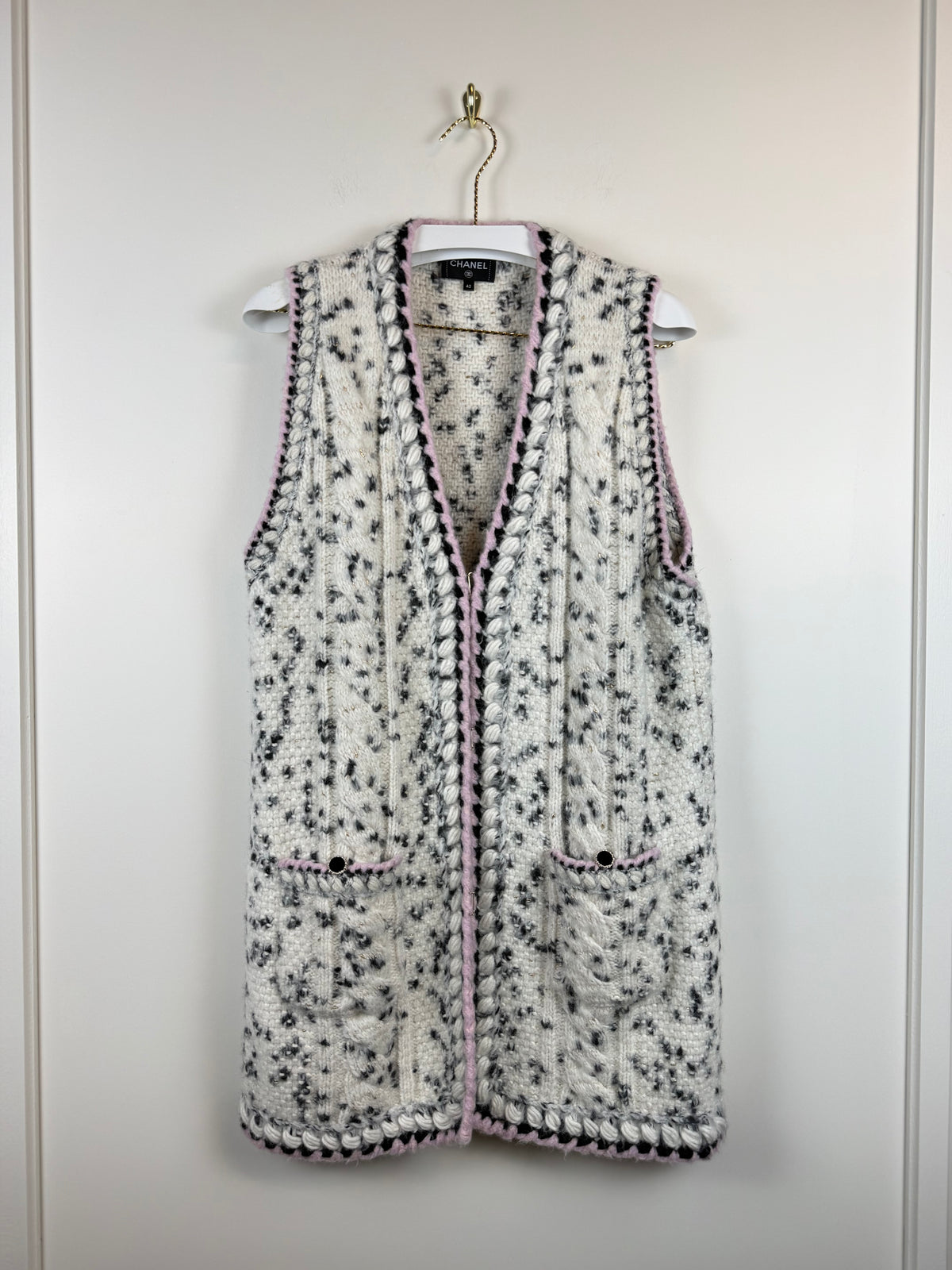 Chanel lange Strickweste mit Zopfdetails – Weiss – Gr. 40 DE (42 FR)