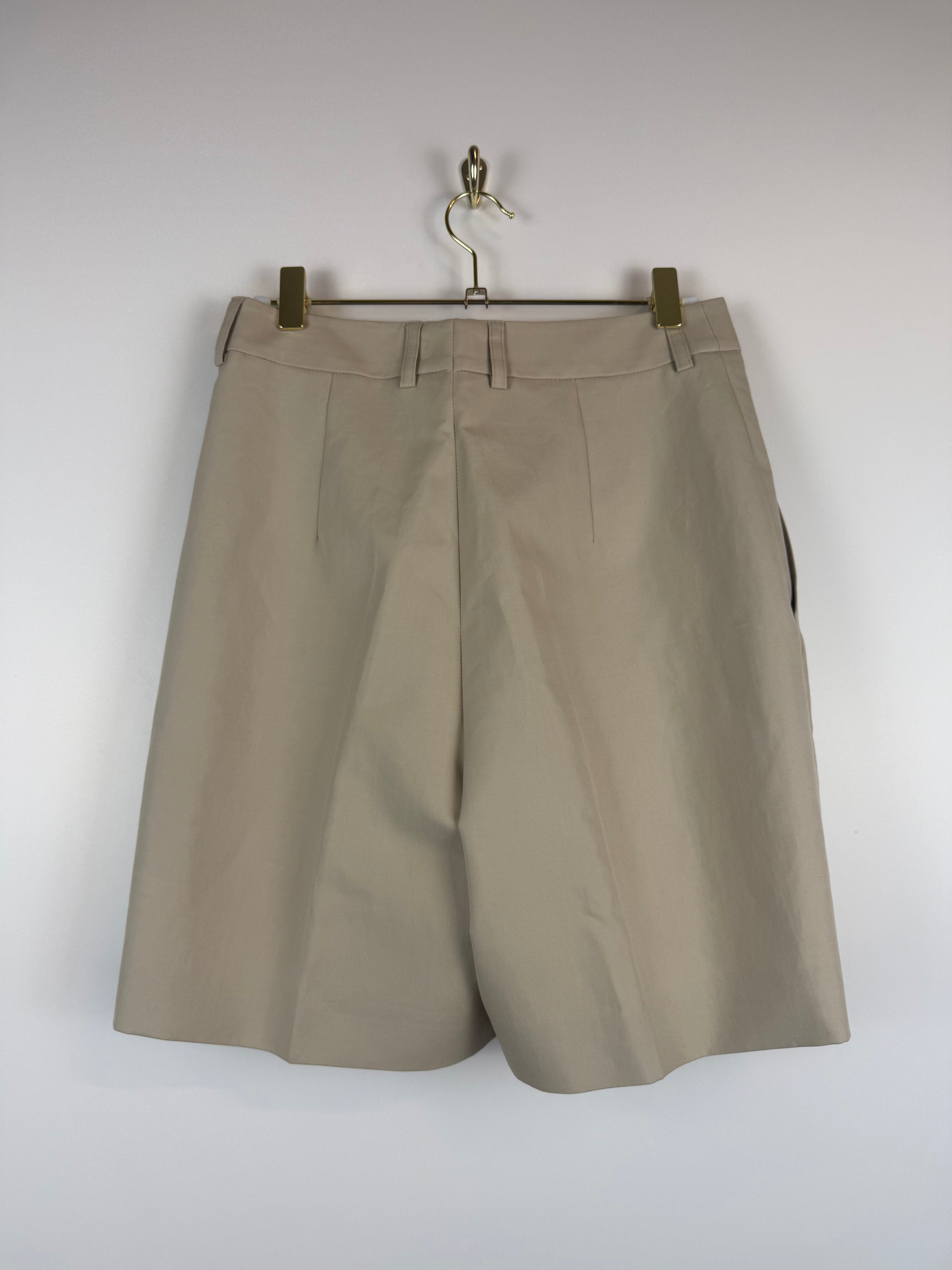 Akris 100 years Shorts Beige Sz. 34 DE