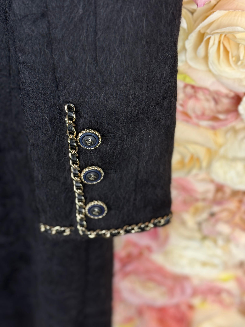 Chanel Lama Wool Coat FW19 Black Sz. 38 DE (40 FR)