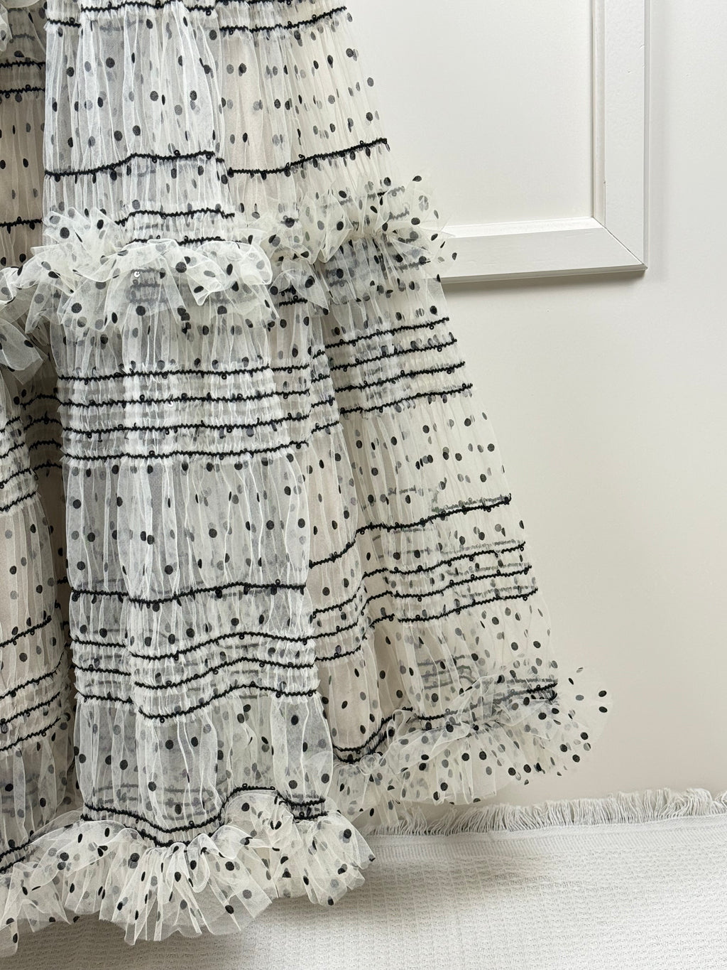 Elie Saab Resort 22 Kleid mit Gürtel – Weiss/Schwarz – Gr. 36 DE (38 FR)