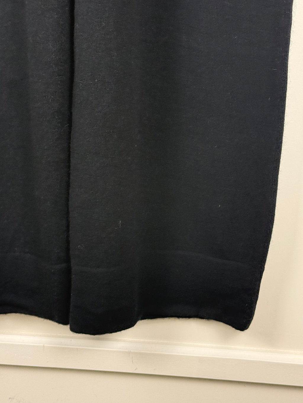 ODEEH Hose mit breitem Strickbund – Schwarz – Gr. L