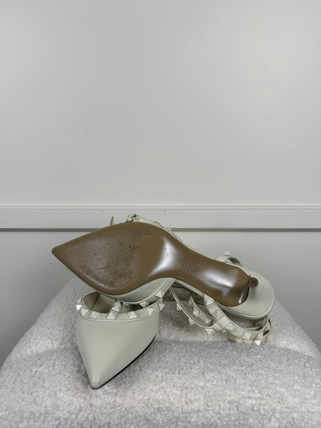 Valentino Rockstud Pumps – Weiss – Gr. 37.5 EU