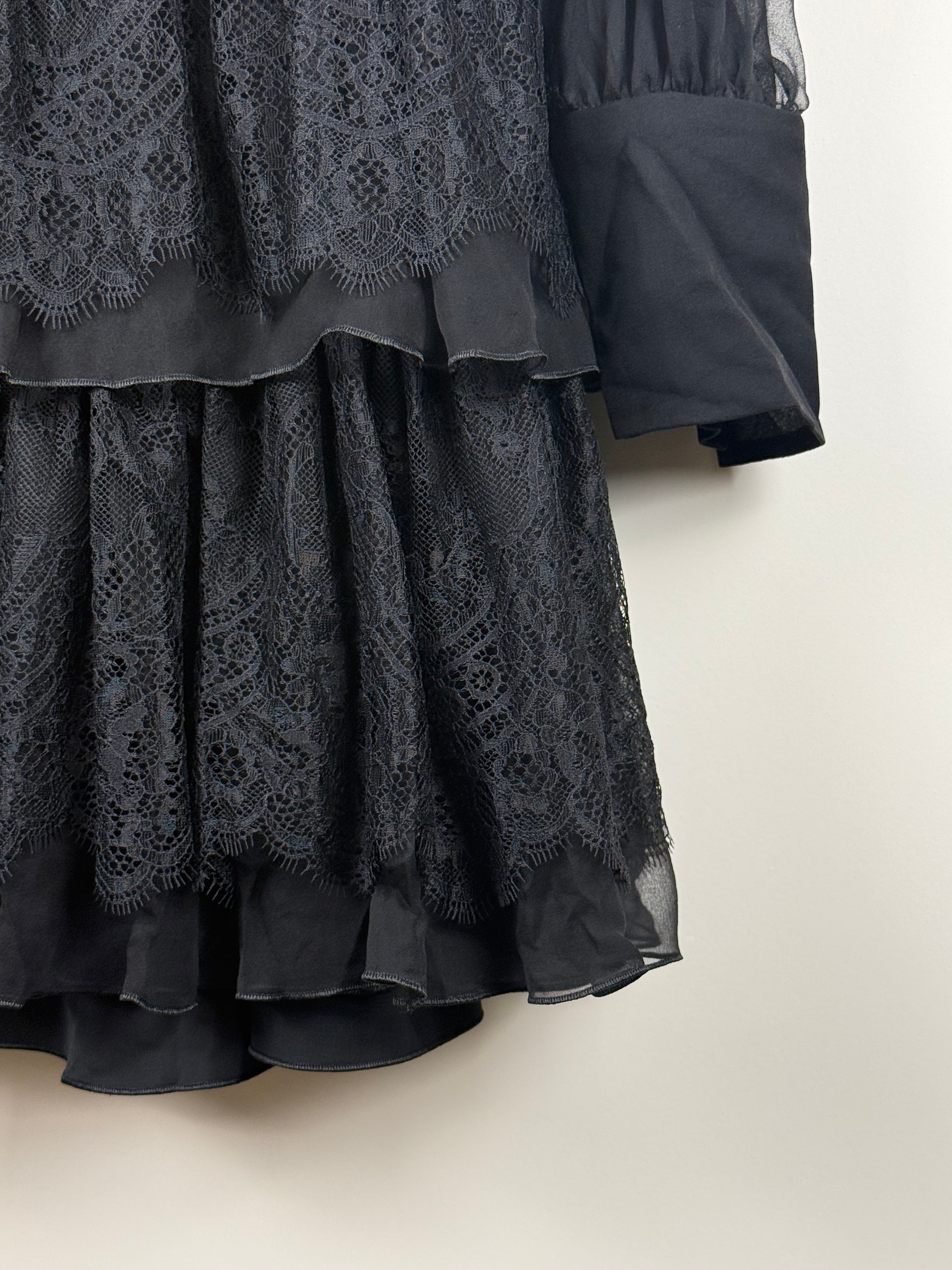 Alberta Ferretti Kleid mit Spitze – Schwarz – Gr. 36 DE (40 IT)