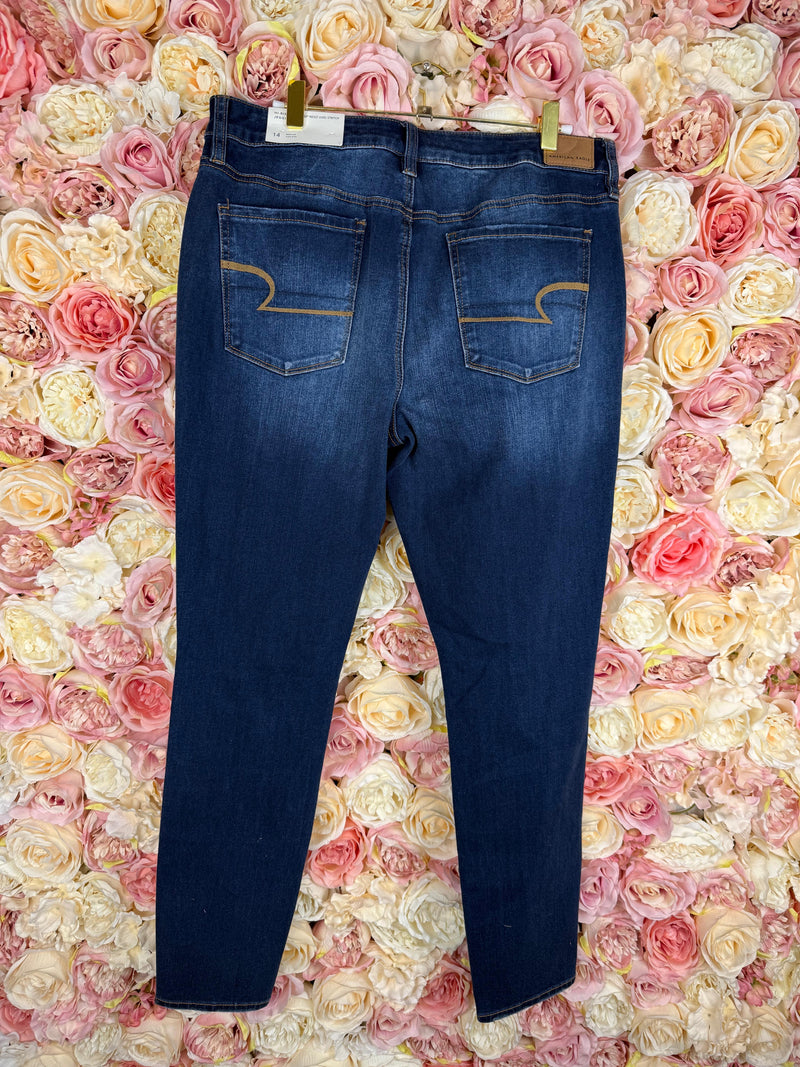 American Eagle Jeans Ripped
