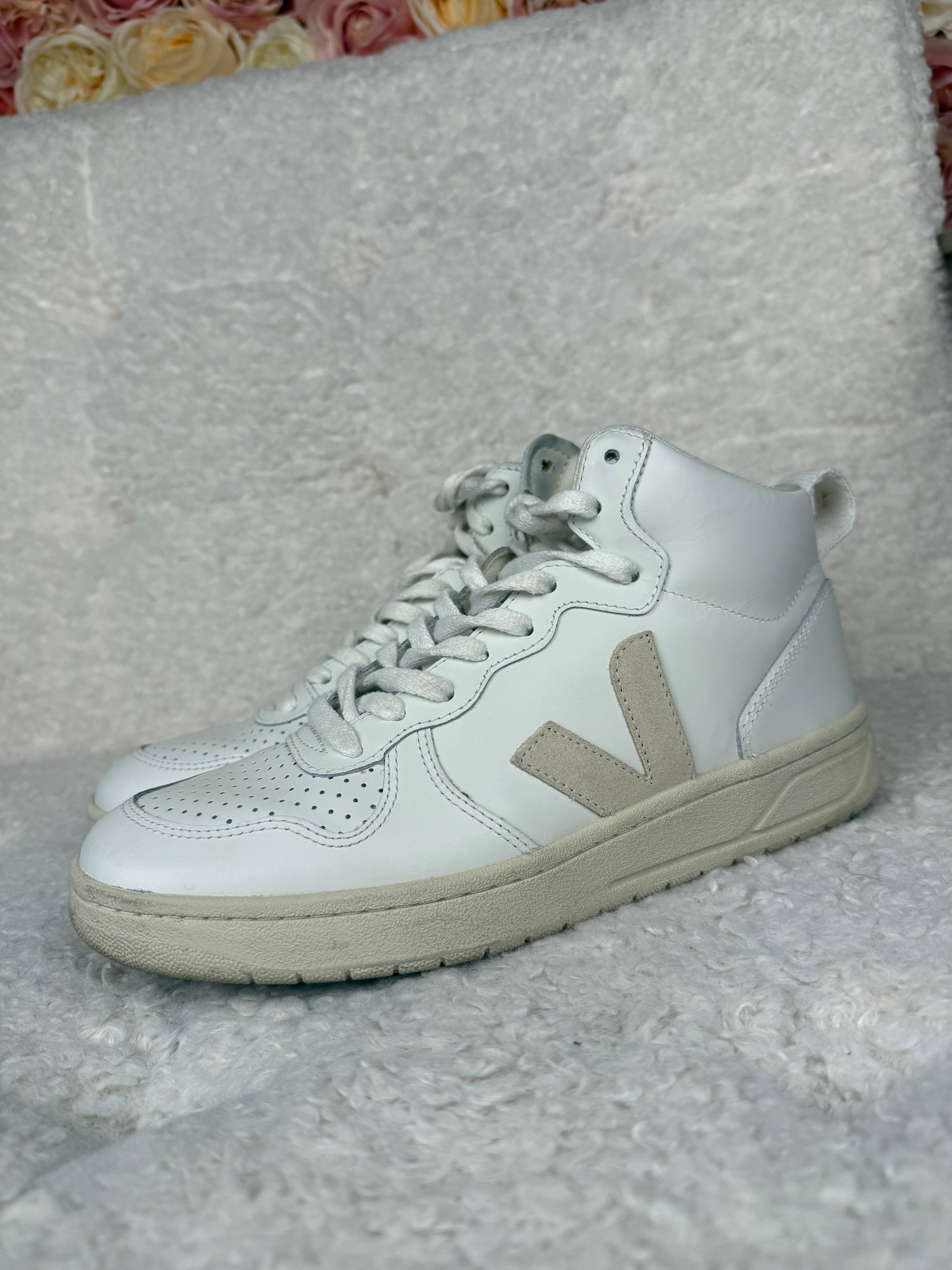 Veja Sneakers White Sz. 38 EU