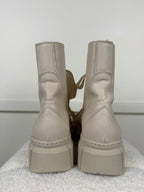 Aloha Schnürstiefel – Creme – Gr. 39 DE