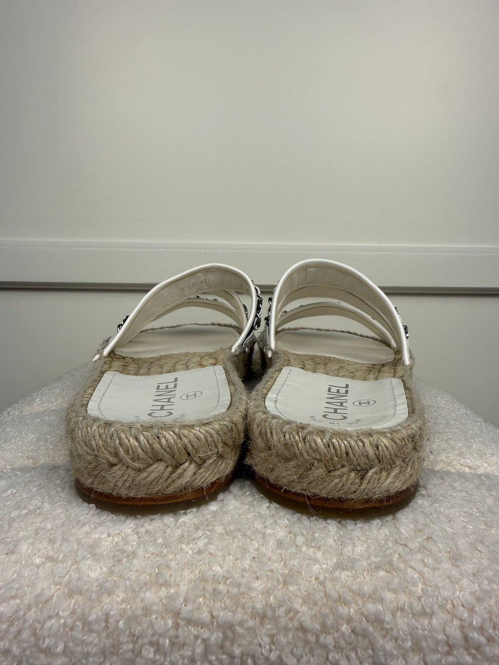 Chanel Chain Sandals White Blue Sz. 39 EU