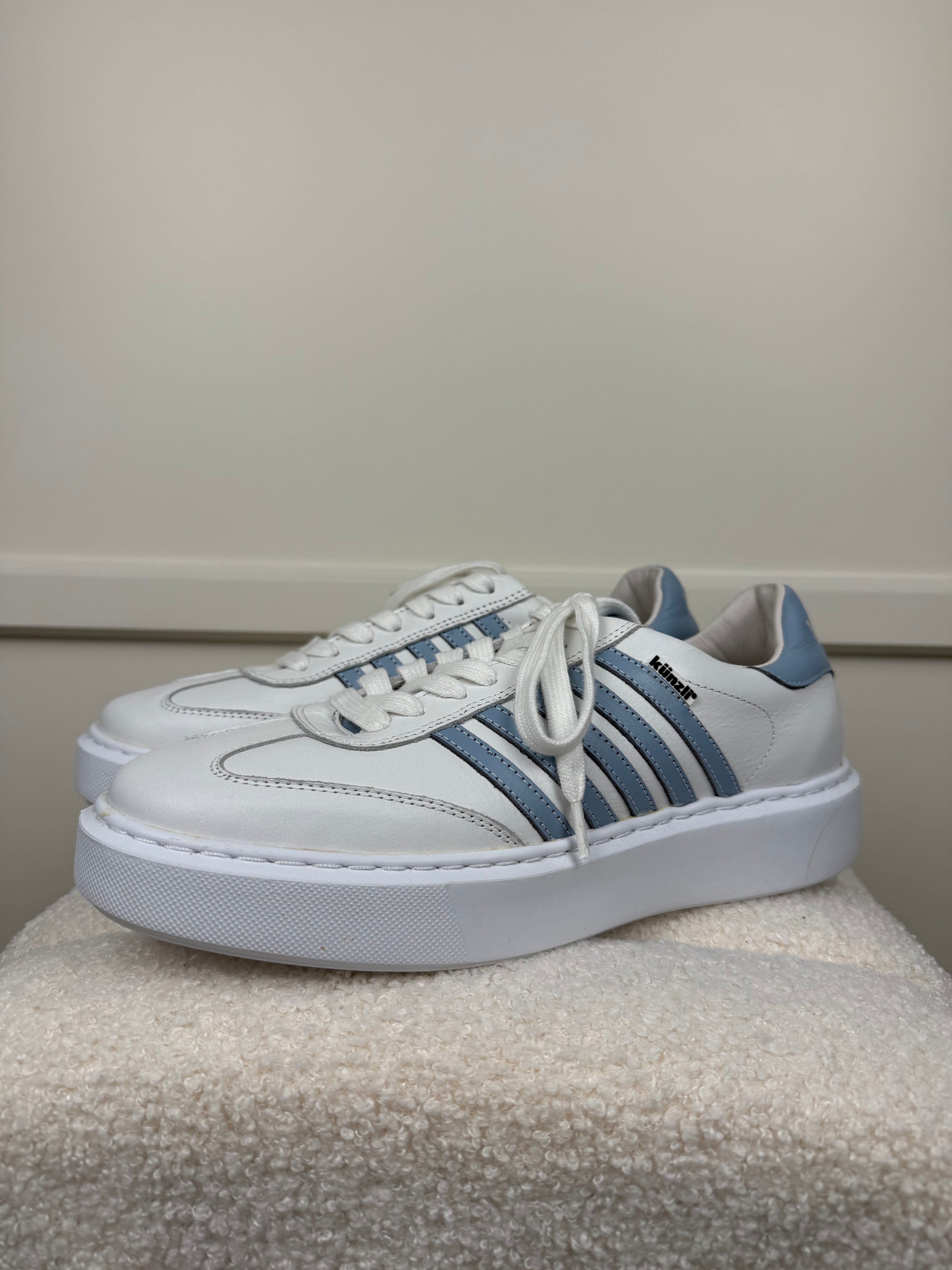 Künzli Altura Sneakers White Light Blue Sz. 40 EU