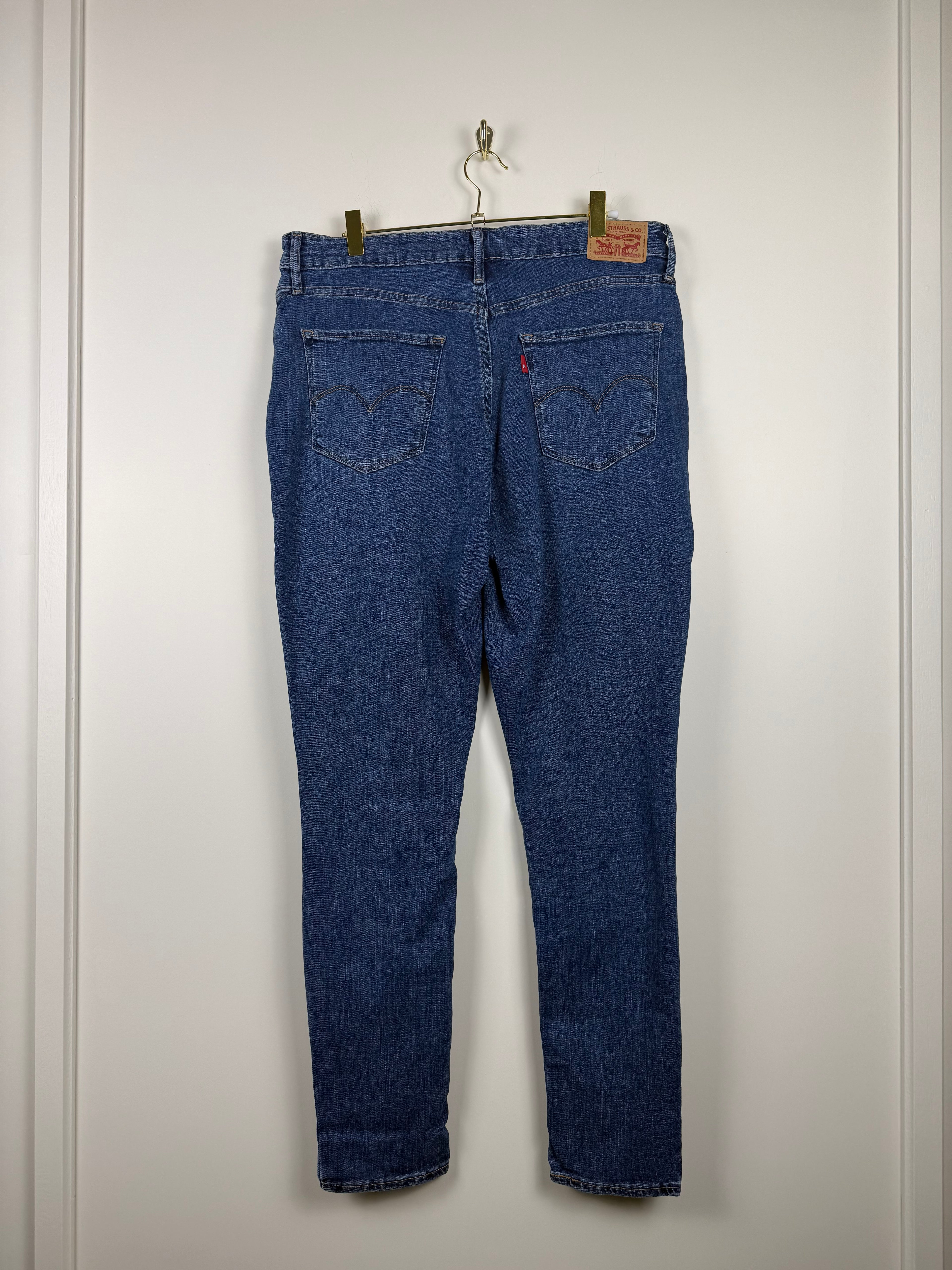 Levi's 721 High Rise Skinny Jeans Blue Sz. 32