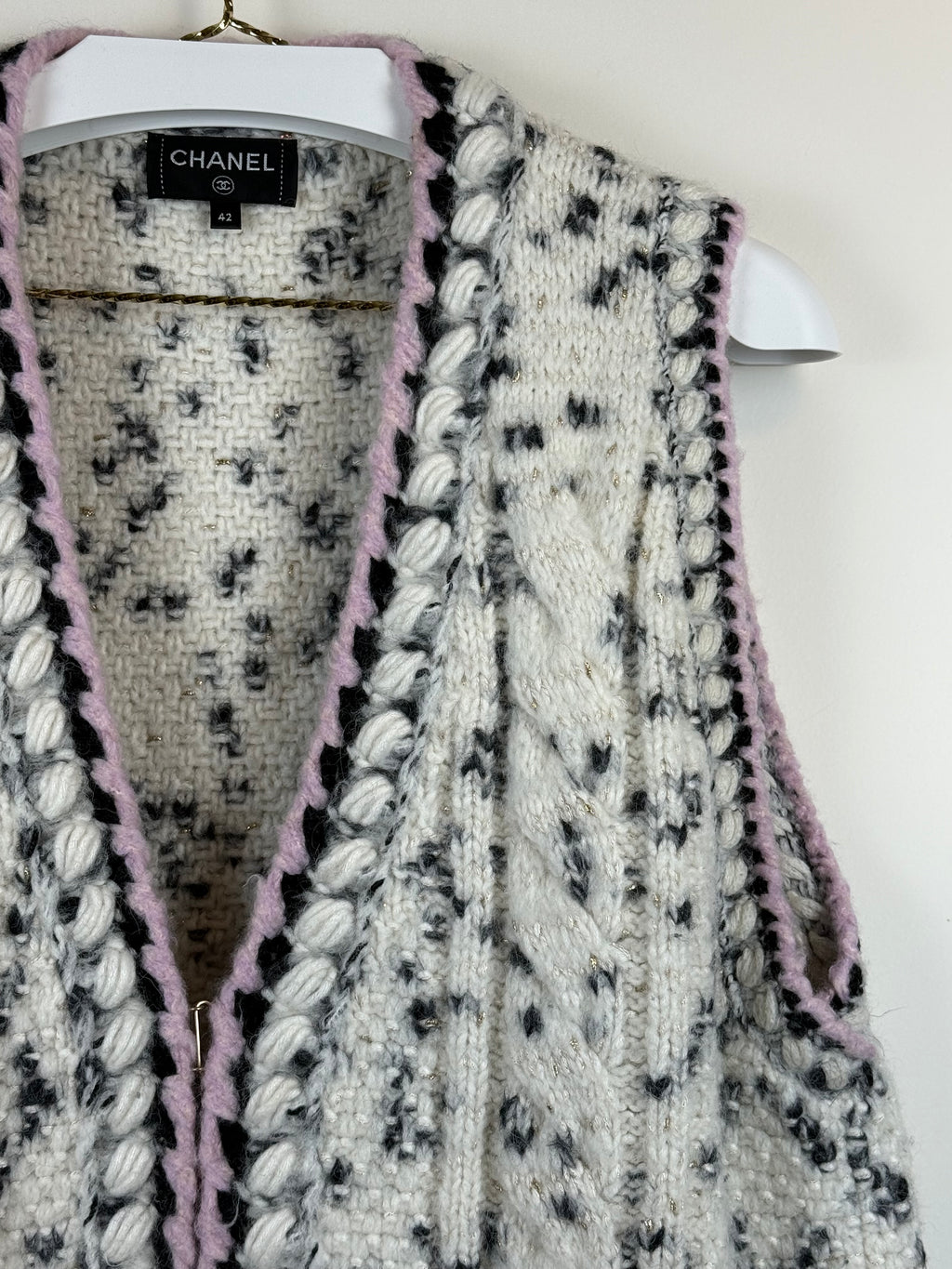 Chanel lange Strickweste mit Zopfdetails – Weiss – Gr. 40 DE (42 FR)