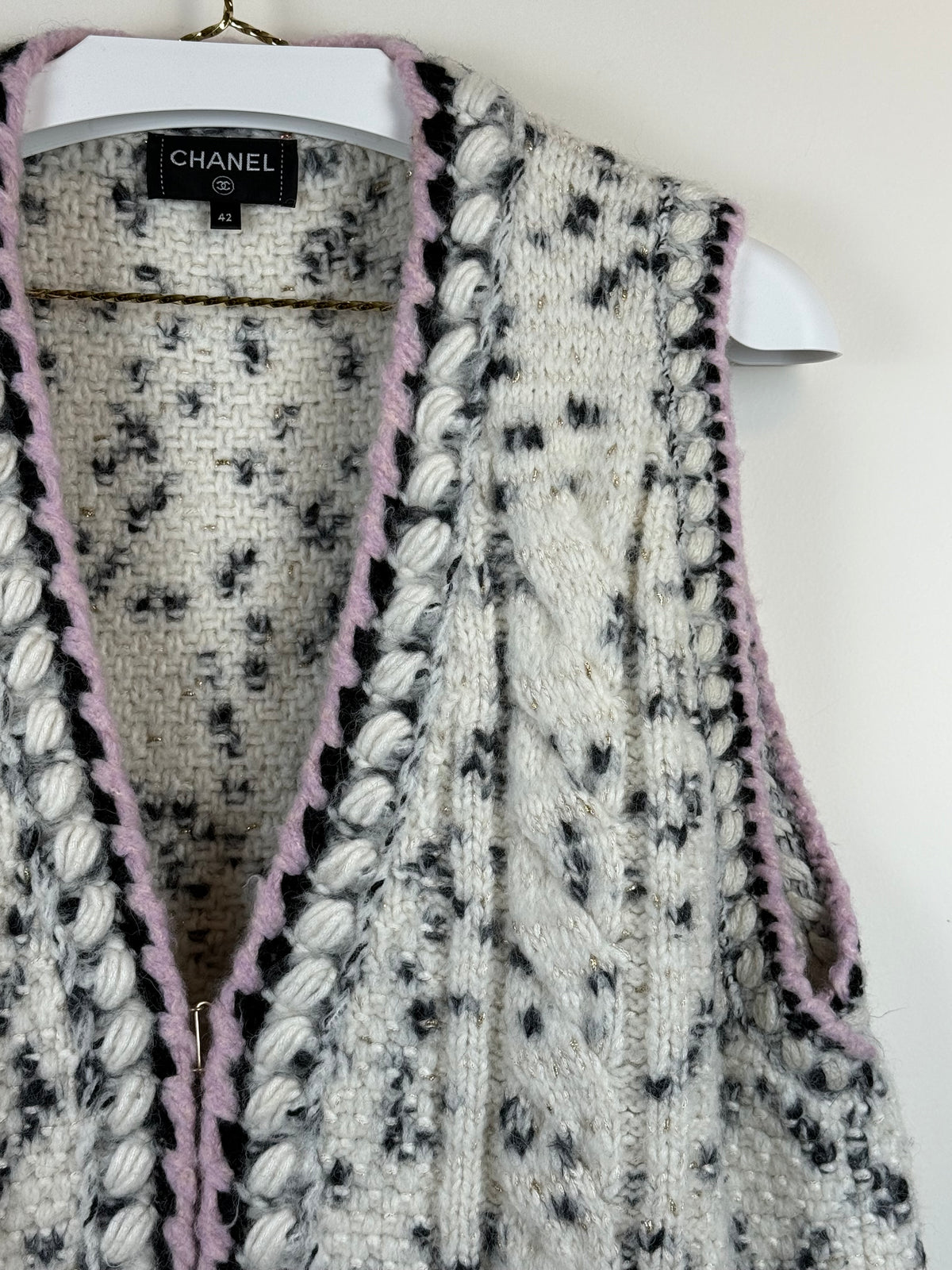Chanel lange Strickweste mit Zopfdetails – Weiss – Gr. 40 DE (42 FR)