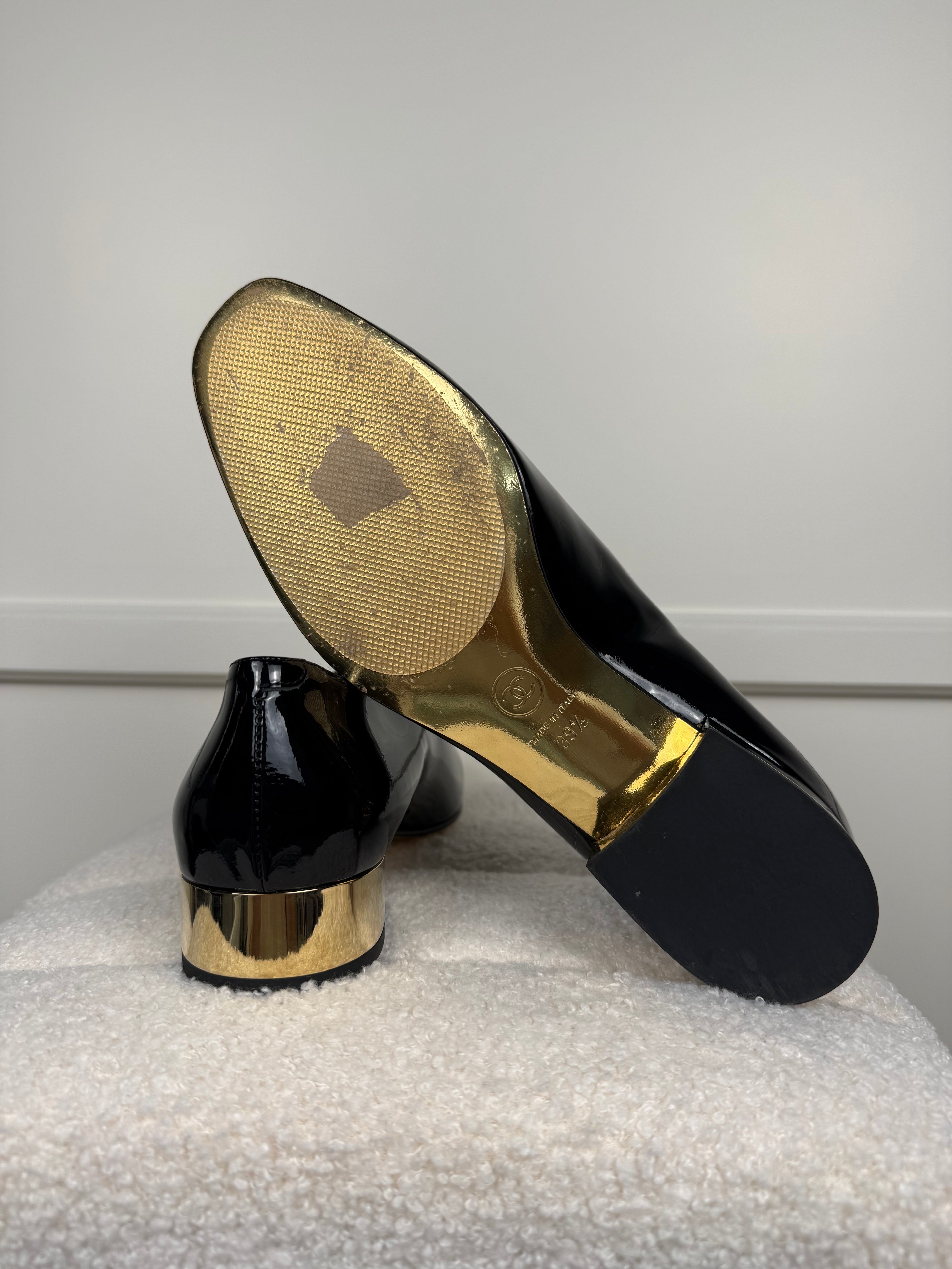 Chanel Patent Leather Moccasin Black Gold Details Sz. 39.5 EU