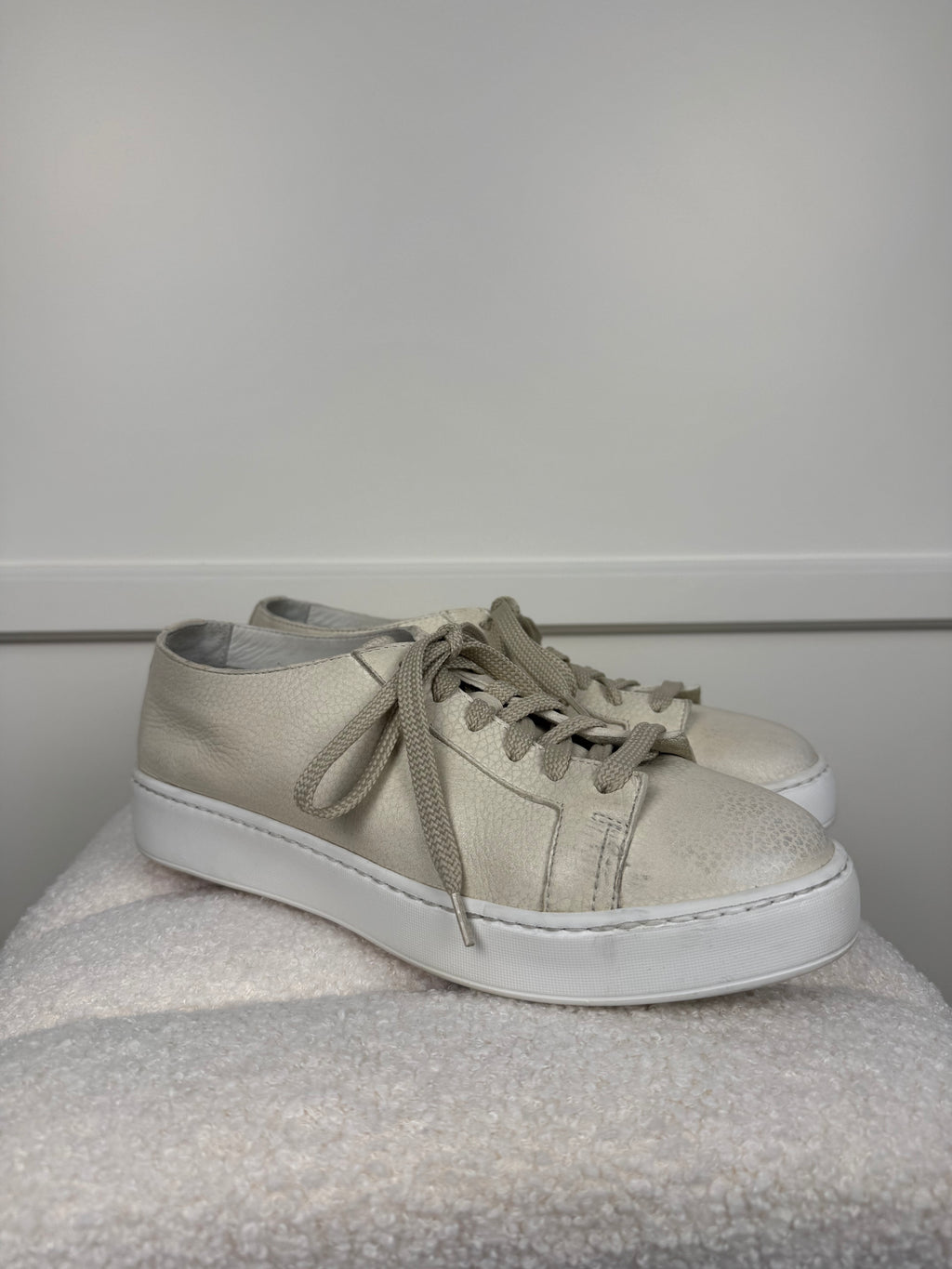 Santoni Leder Sneakers – Verschiedene Farben – Gr. 39